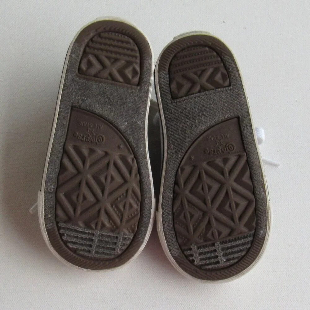Converse Kids Chuck Taylor All Star OX Low Top Black/White Sneakers Size 6
